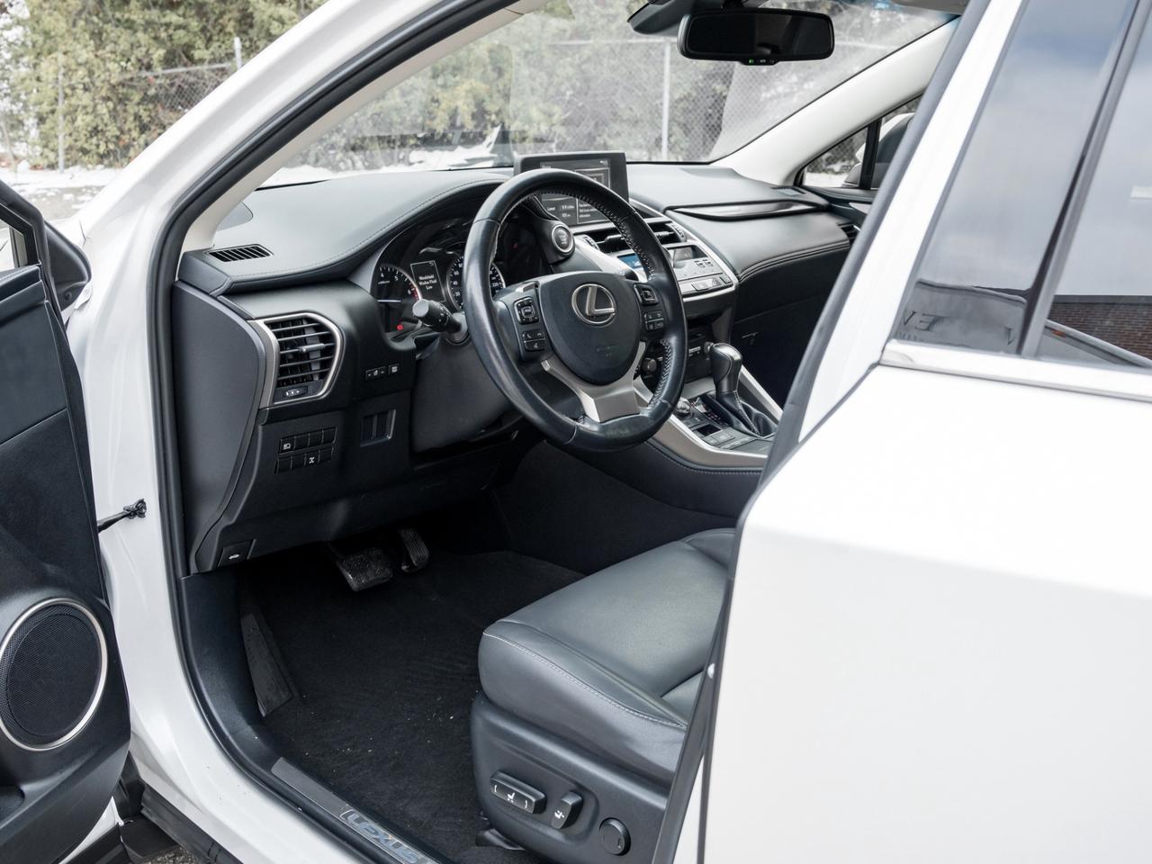 2019 Lexus NX 300 -ONE Owner-NO Accidents-Leather-Rear Camera-He Photo