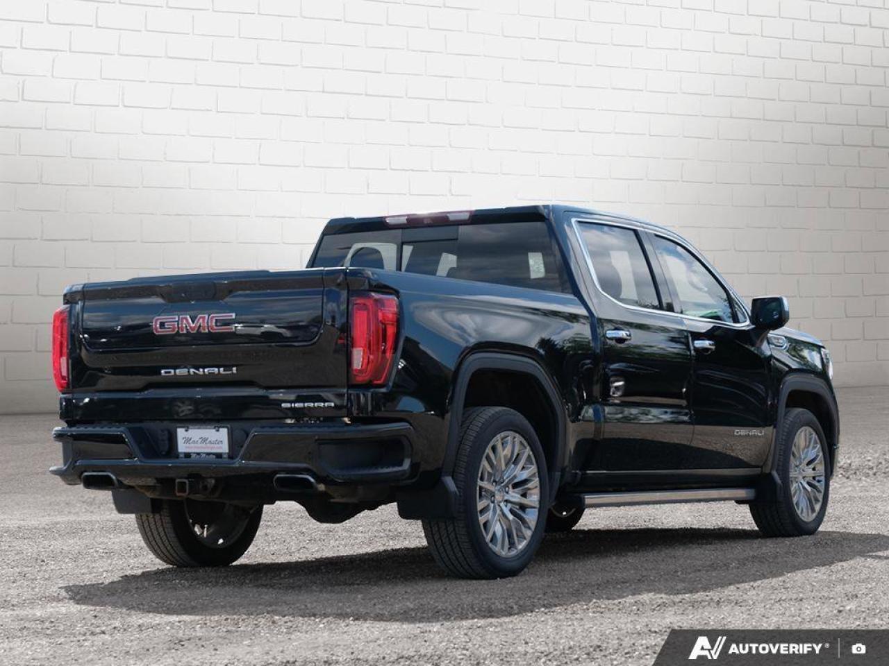 2019 GMC Sierra 1500 DenaliDENALI ULTIMATE, CREW, 4X4, 6.2L, NAV, ROOF, Photo