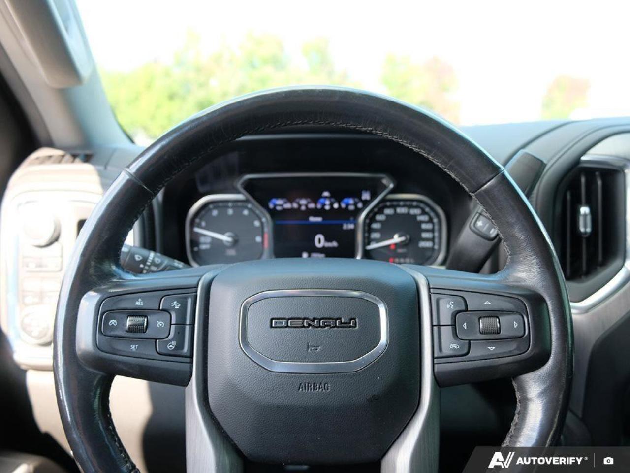 2019 GMC Sierra 1500 DenaliDENALI ULTIMATE, CREW, 4X4, 6.2L, NAV, ROOF, Photo