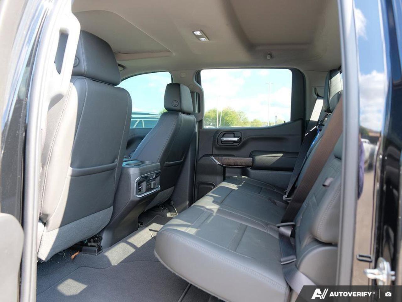 2019 GMC Sierra 1500 DenaliDENALI ULTIMATE, CREW, 4X4, 6.2L, NAV, ROOF, Photo