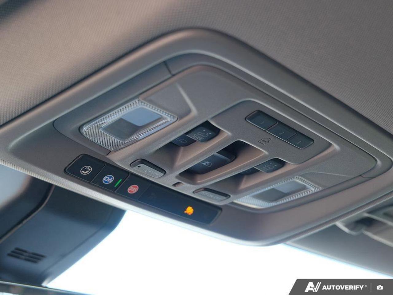 2019 GMC Sierra 1500 DenaliDENALI ULTIMATE, CREW, 4X4, 6.2L, NAV, ROOF, Photo