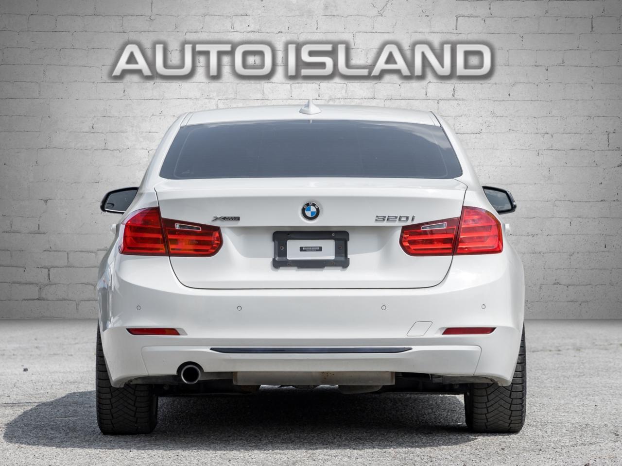 2014 BMW 3 Series 320i xDrive AWD -Sport PKG-Tech PKG-Cold Weather P Photo