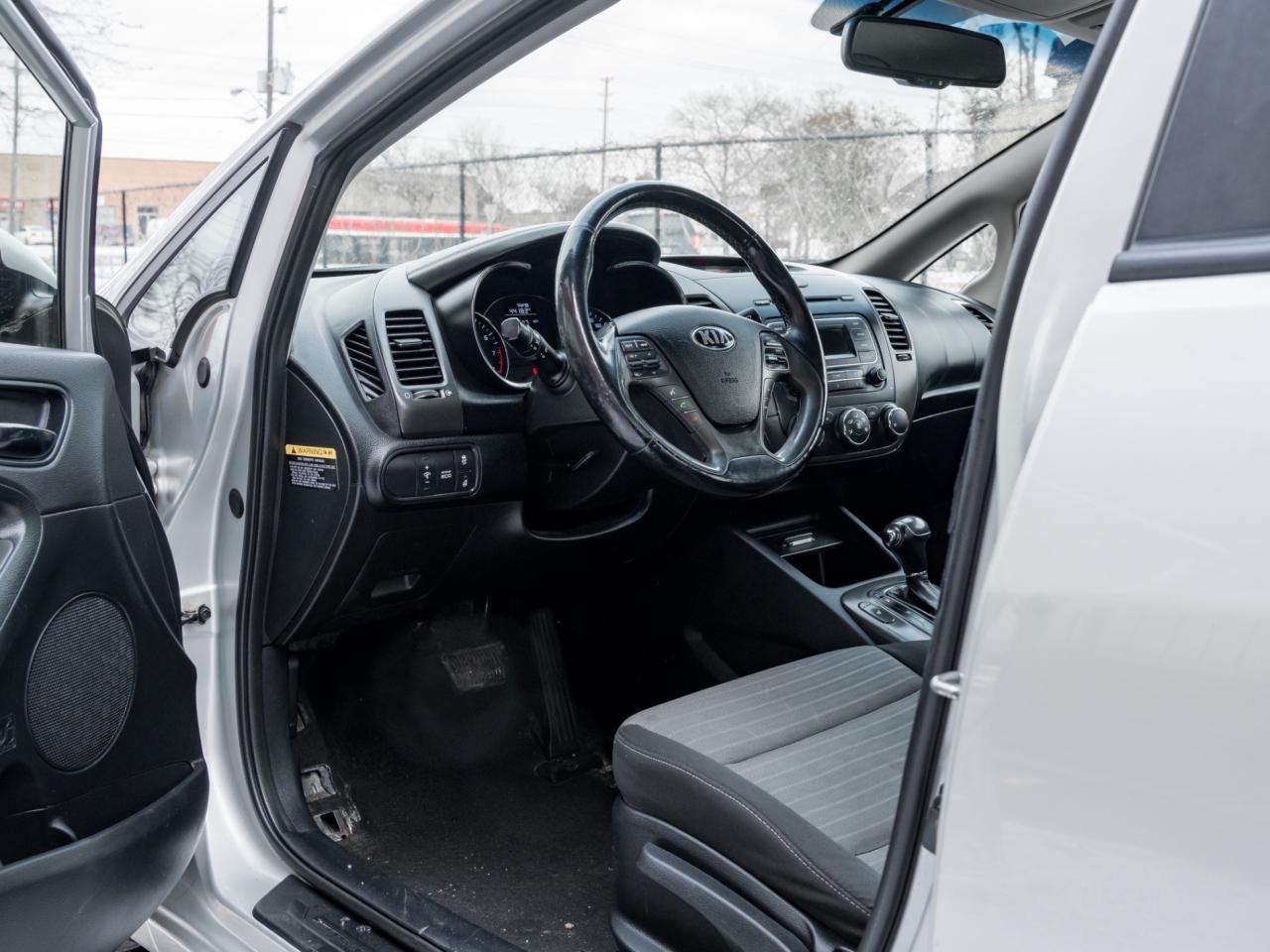 2014 Kia Forte LX Photo