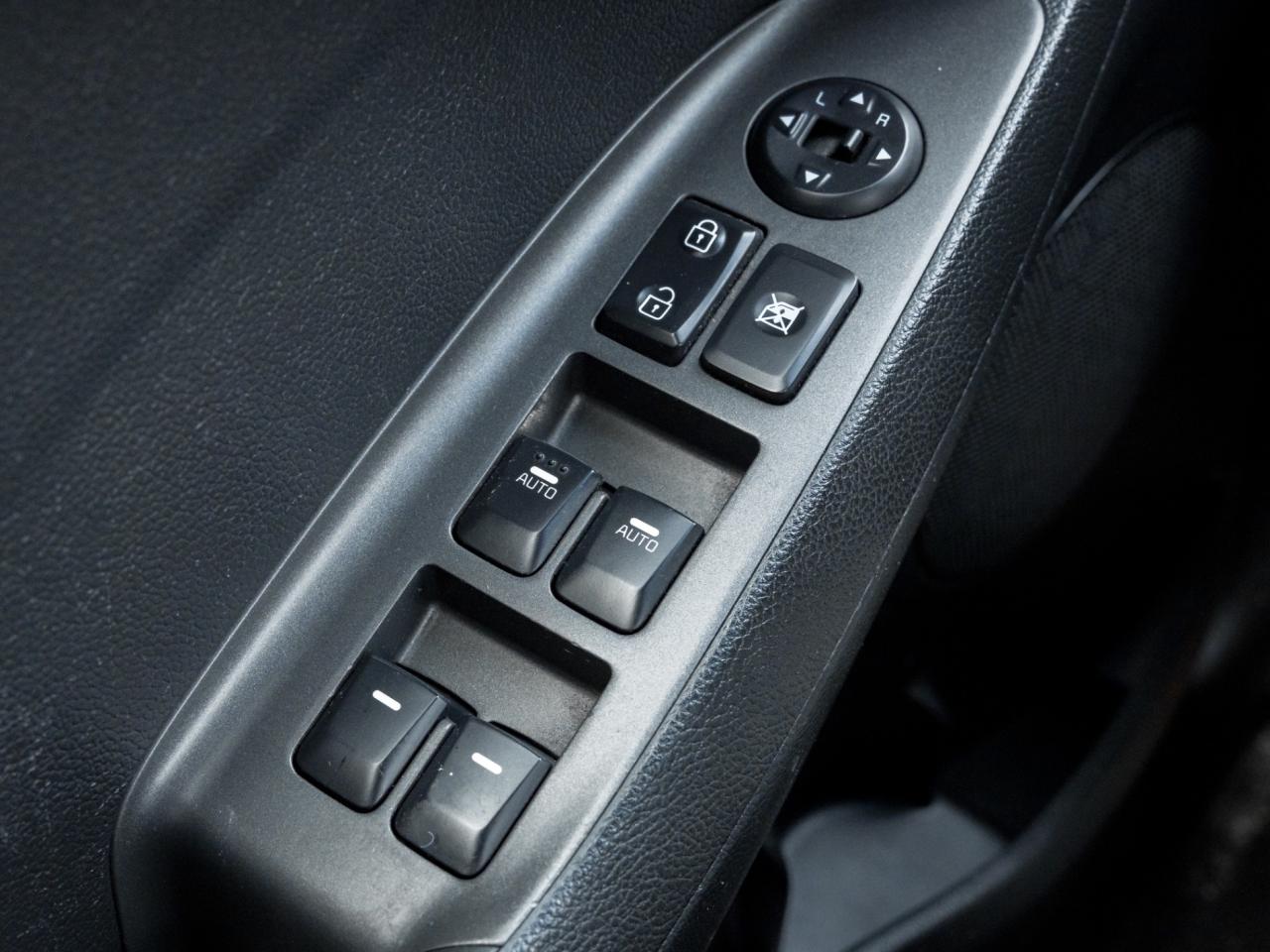 2014 Kia Forte LX Photo