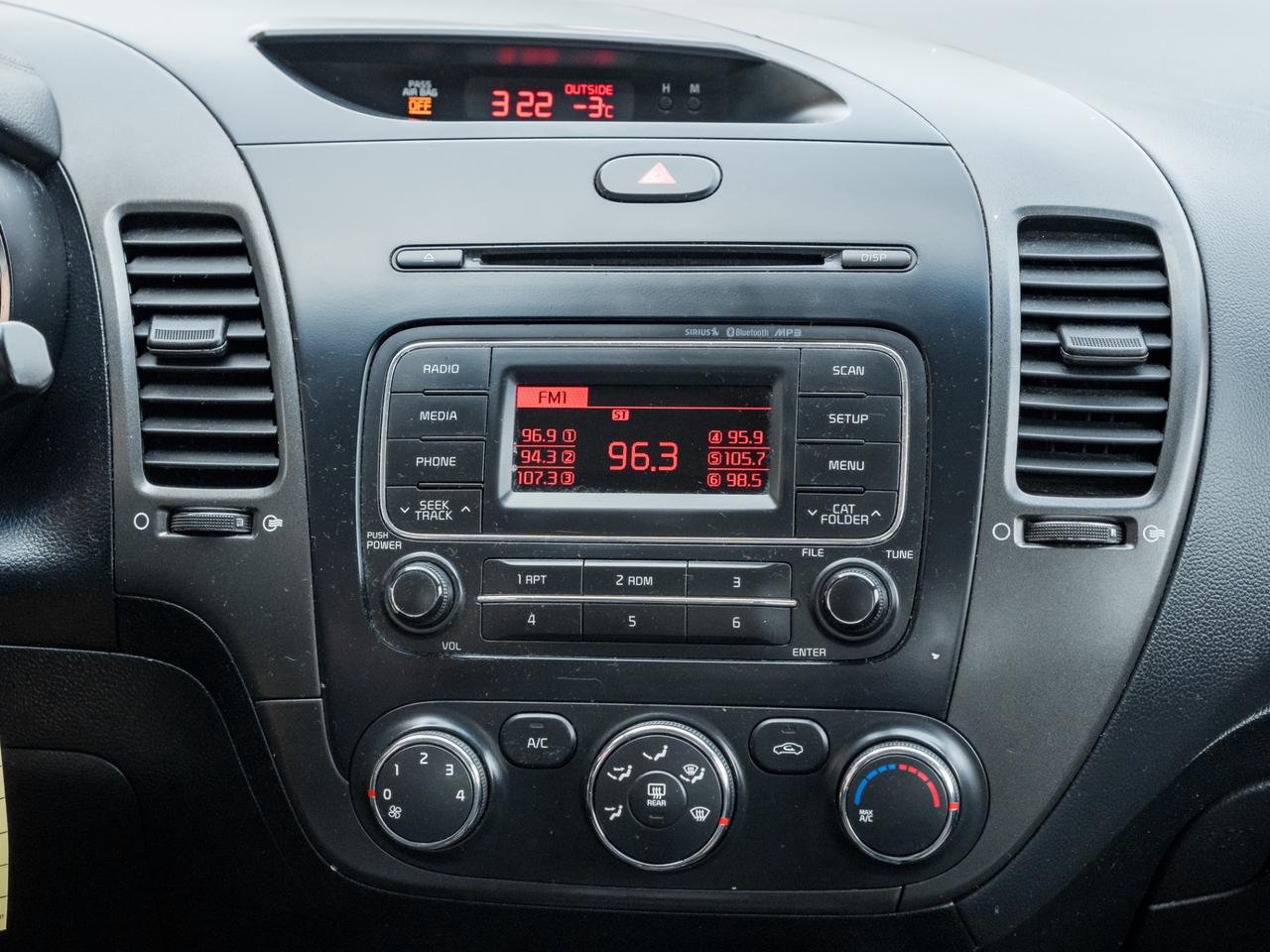 2014 Kia Forte LX Photo