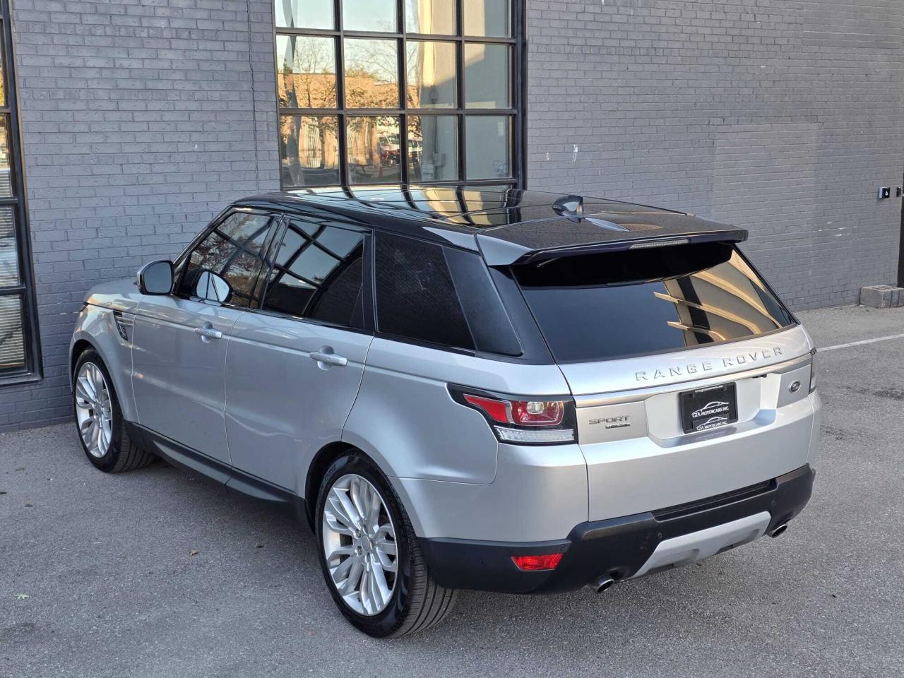 2017 Land Rover Range Rover Sport 4WD 4dr Td6 HSE Photo