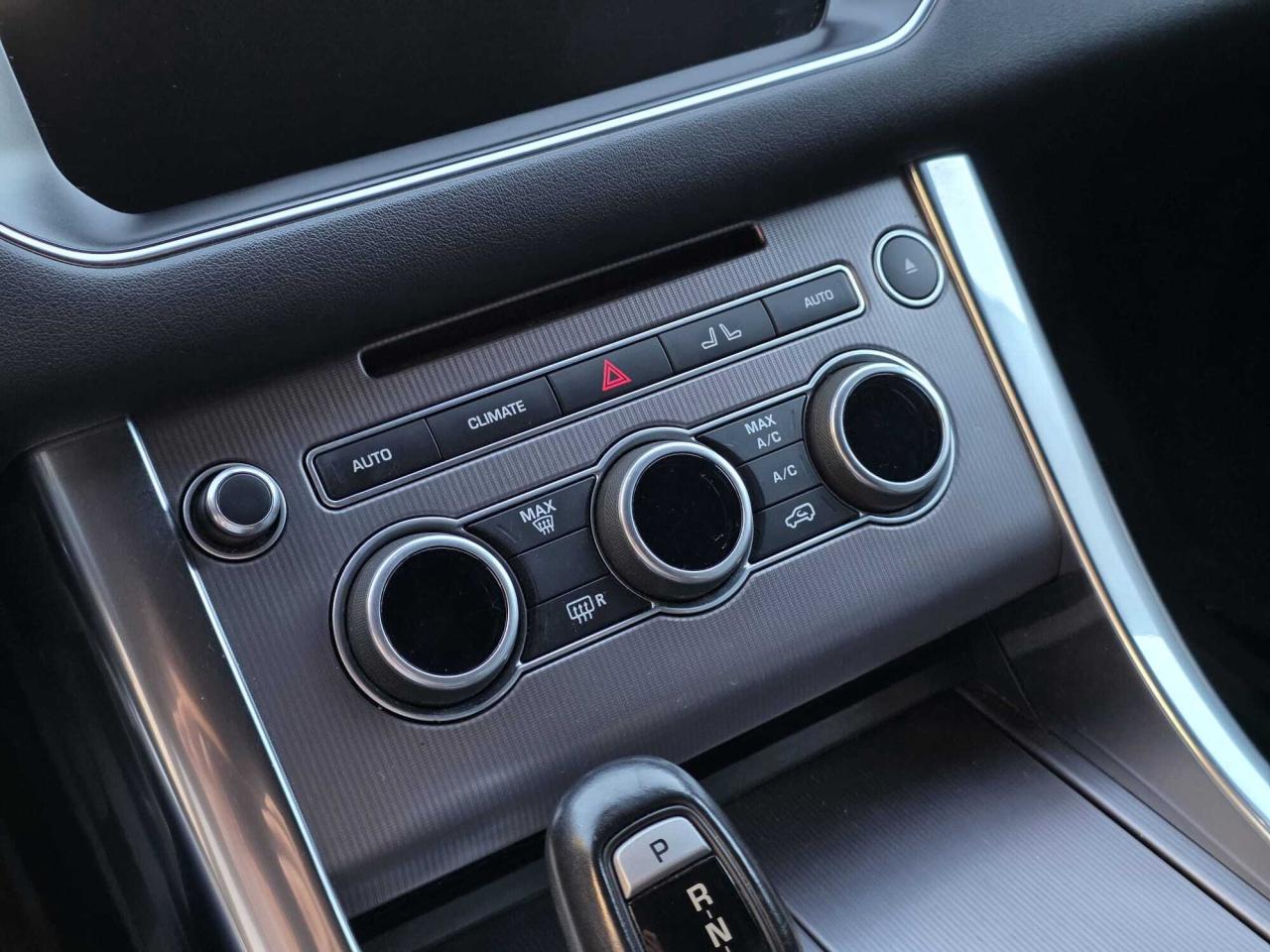 2017 Land Rover Range Rover Sport 4WD 4dr Td6 HSE Photo