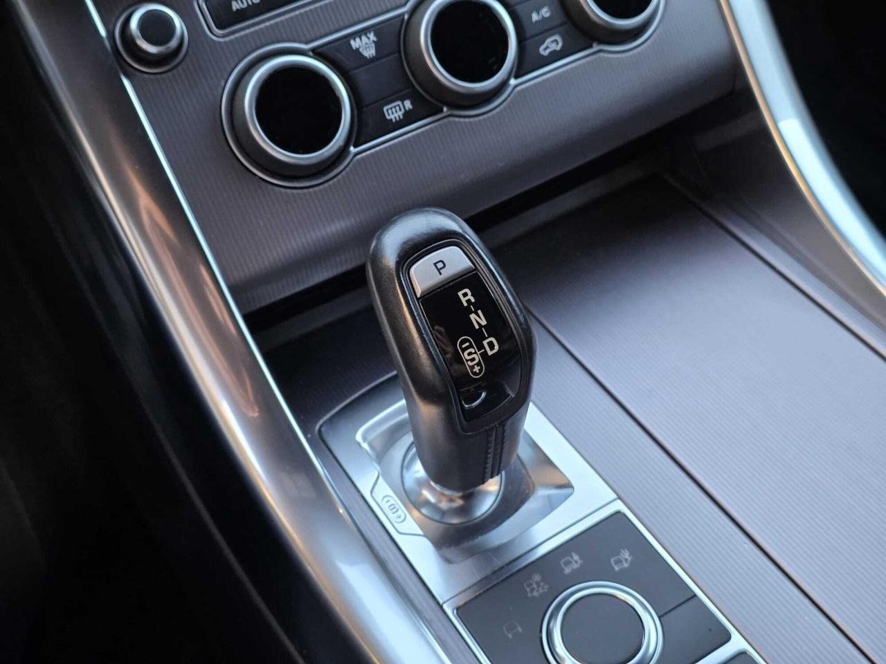 2017 Land Rover Range Rover Sport 4WD 4dr Td6 HSE Photo