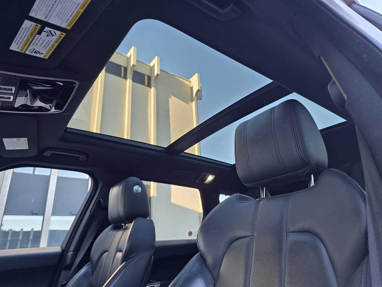 2017 Land Rover Range Rover Sport 4WD 4dr Td6 HSE Photo