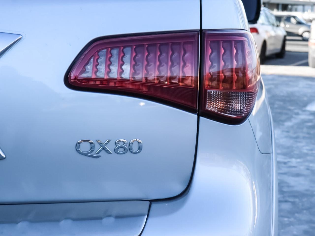 2015 Infiniti QX80 4WD Photo