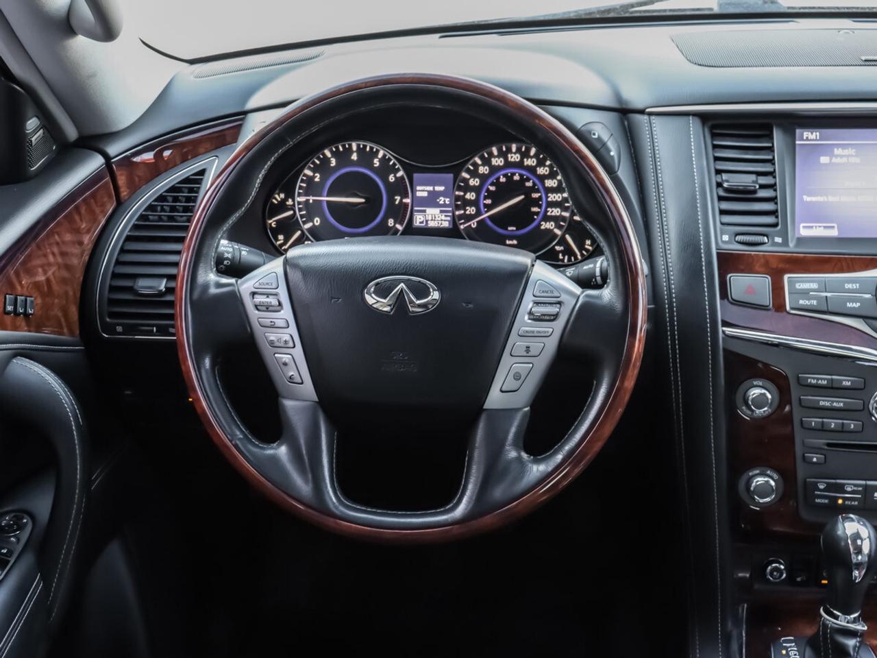 2015 Infiniti QX80 4WD Photo