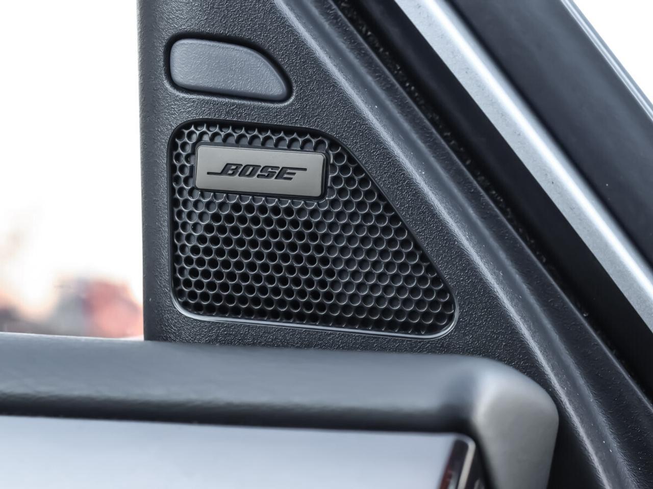 2015 Infiniti QX80 4WD Photo