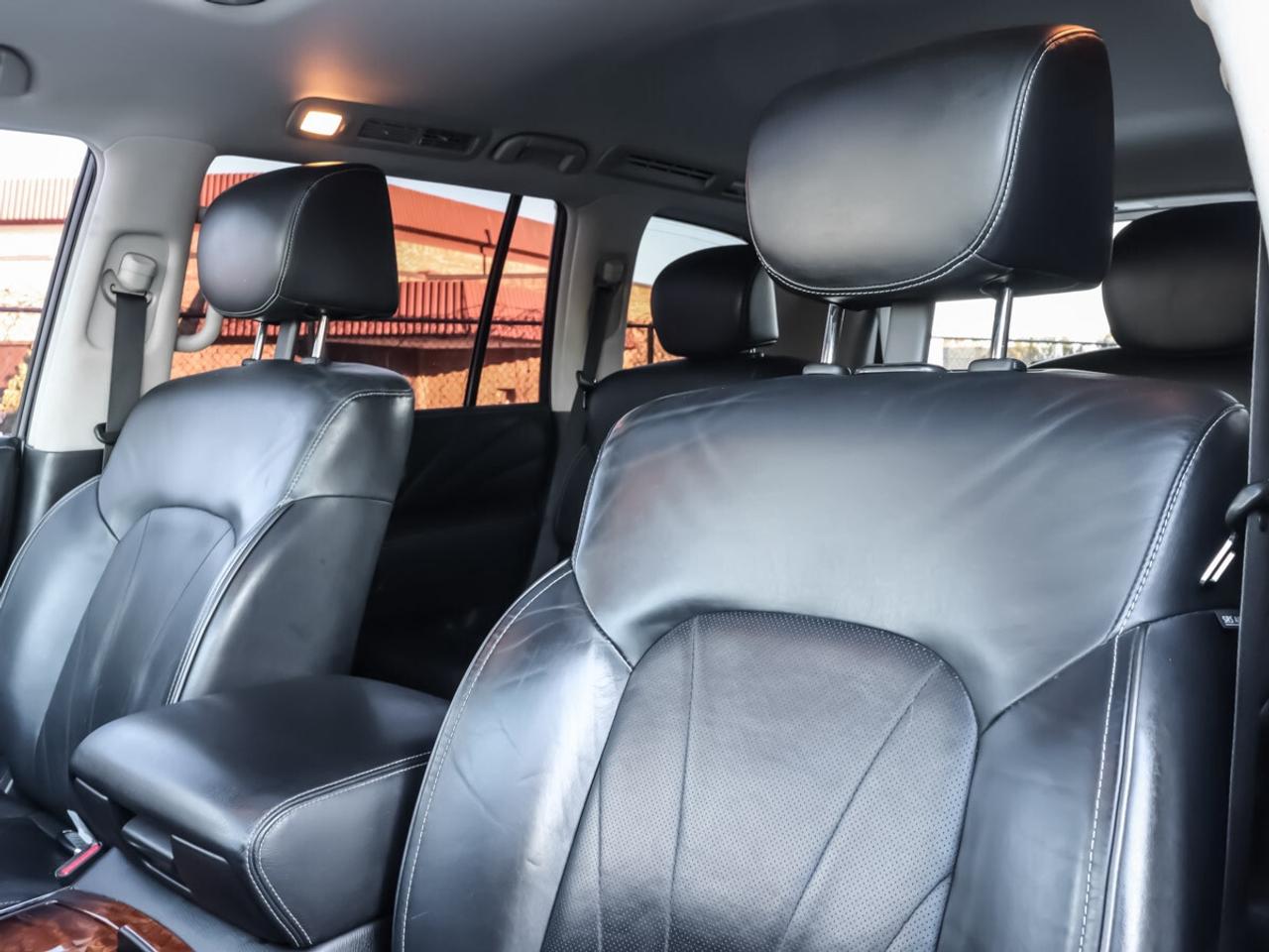 2015 Infiniti QX80 4WD Photo