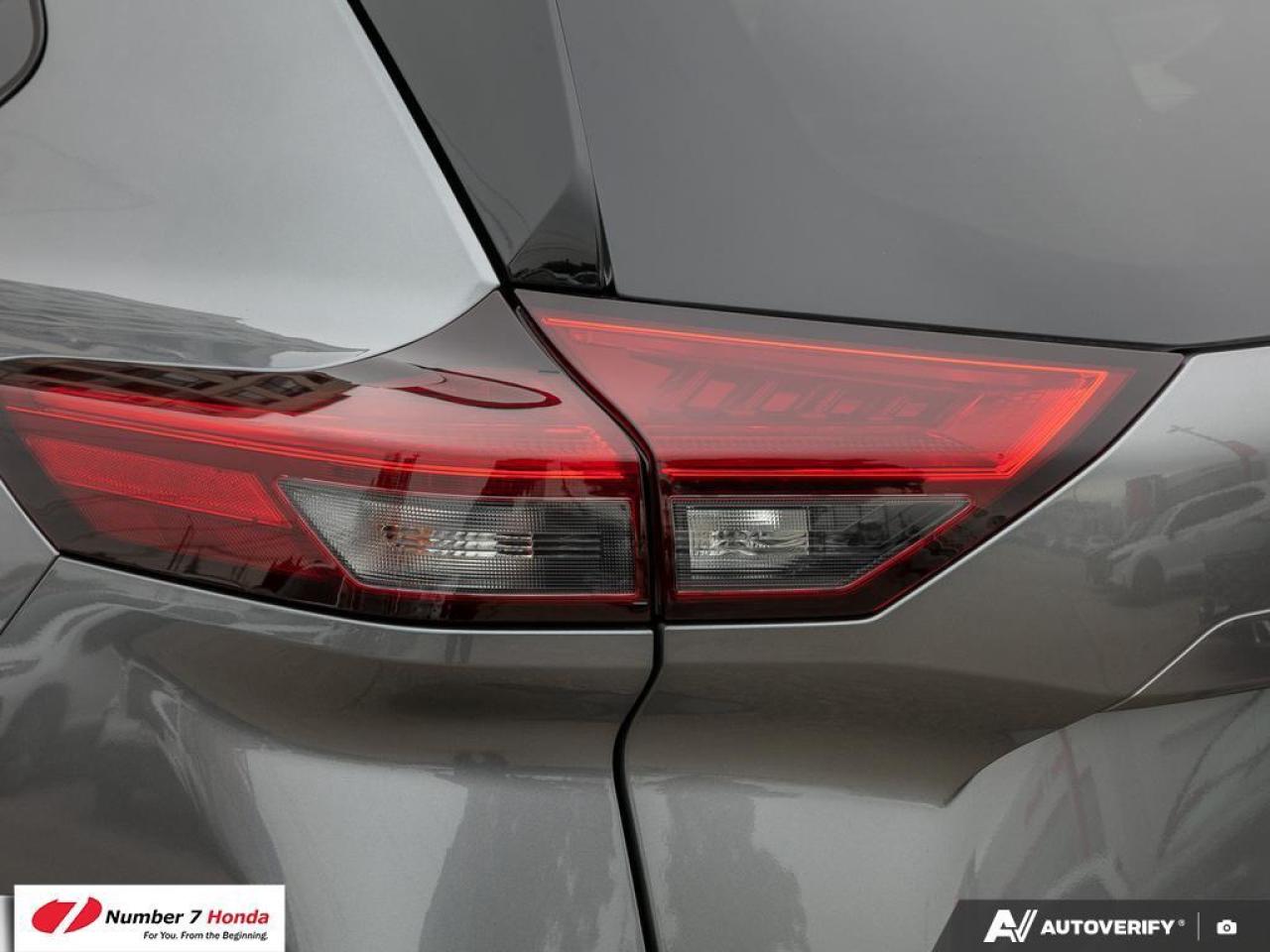 2024 Nissan Rogue Platinum *NO REPORTED ACCIDENTS*ONE OWNER Photo