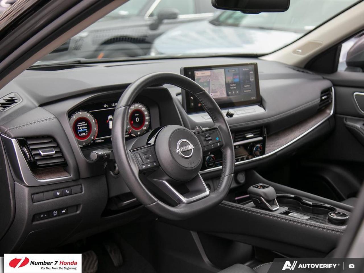 2024 Nissan Rogue Platinum *NO REPORTED ACCIDENTS*ONE OWNER Photo