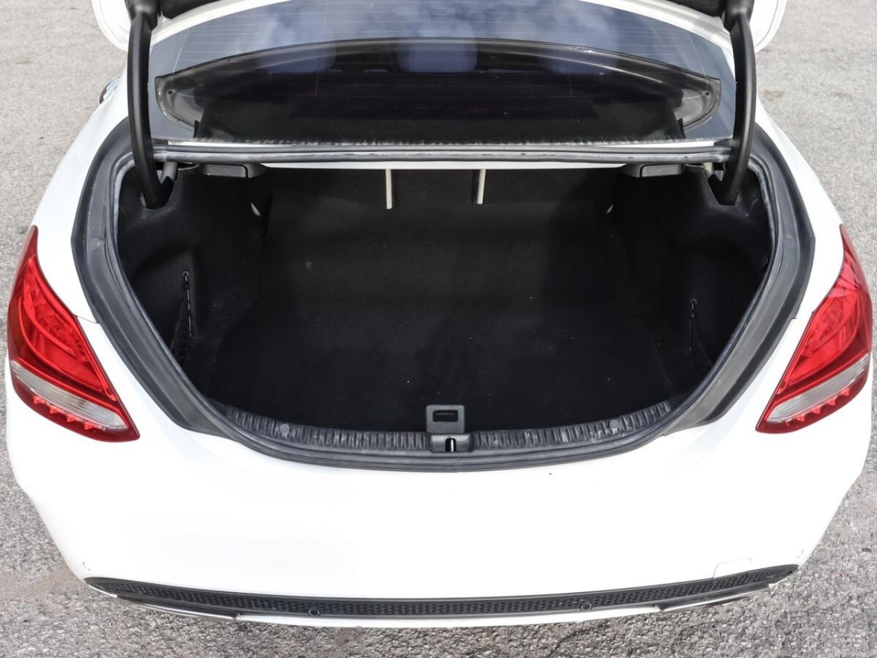 2015 Mercedes-Benz C-Class C 300 4MATIC, NO ACCIDENT, Navigation, Sunroof, Le Photo