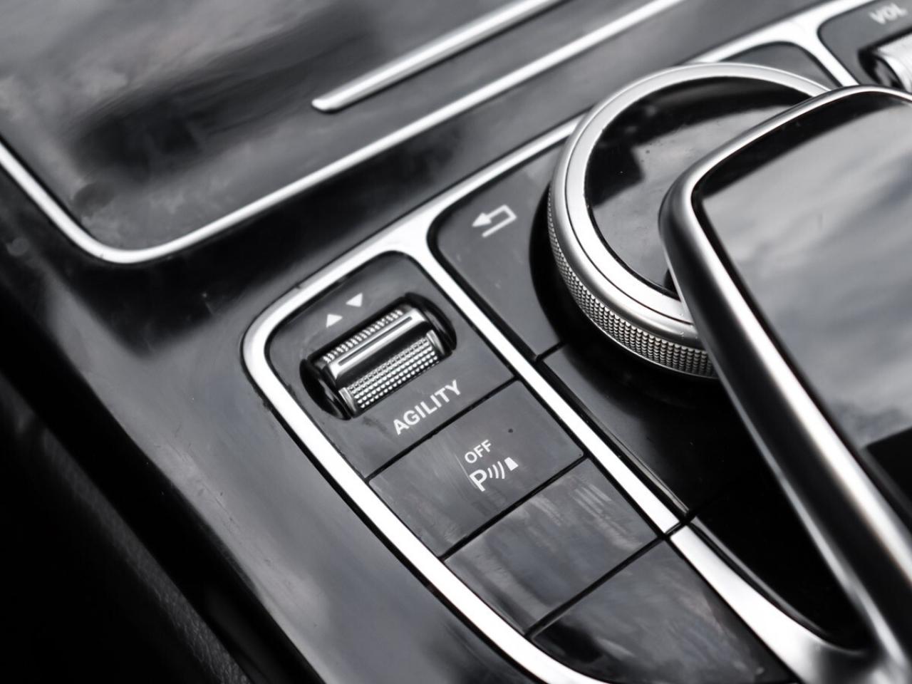 2015 Mercedes-Benz C-Class C 300 4MATIC, NO ACCIDENT, Navigation, Sunroof, Le Photo