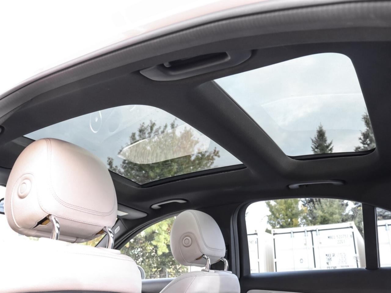 2015 Mercedes-Benz C-Class C 300 4MATIC, NO ACCIDENT, Navigation, Sunroof, Le Photo