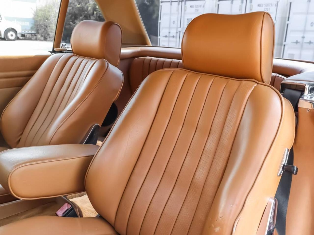 1988 Mercedes-Benz 560 Series 2dr Roadster 560SL Photo