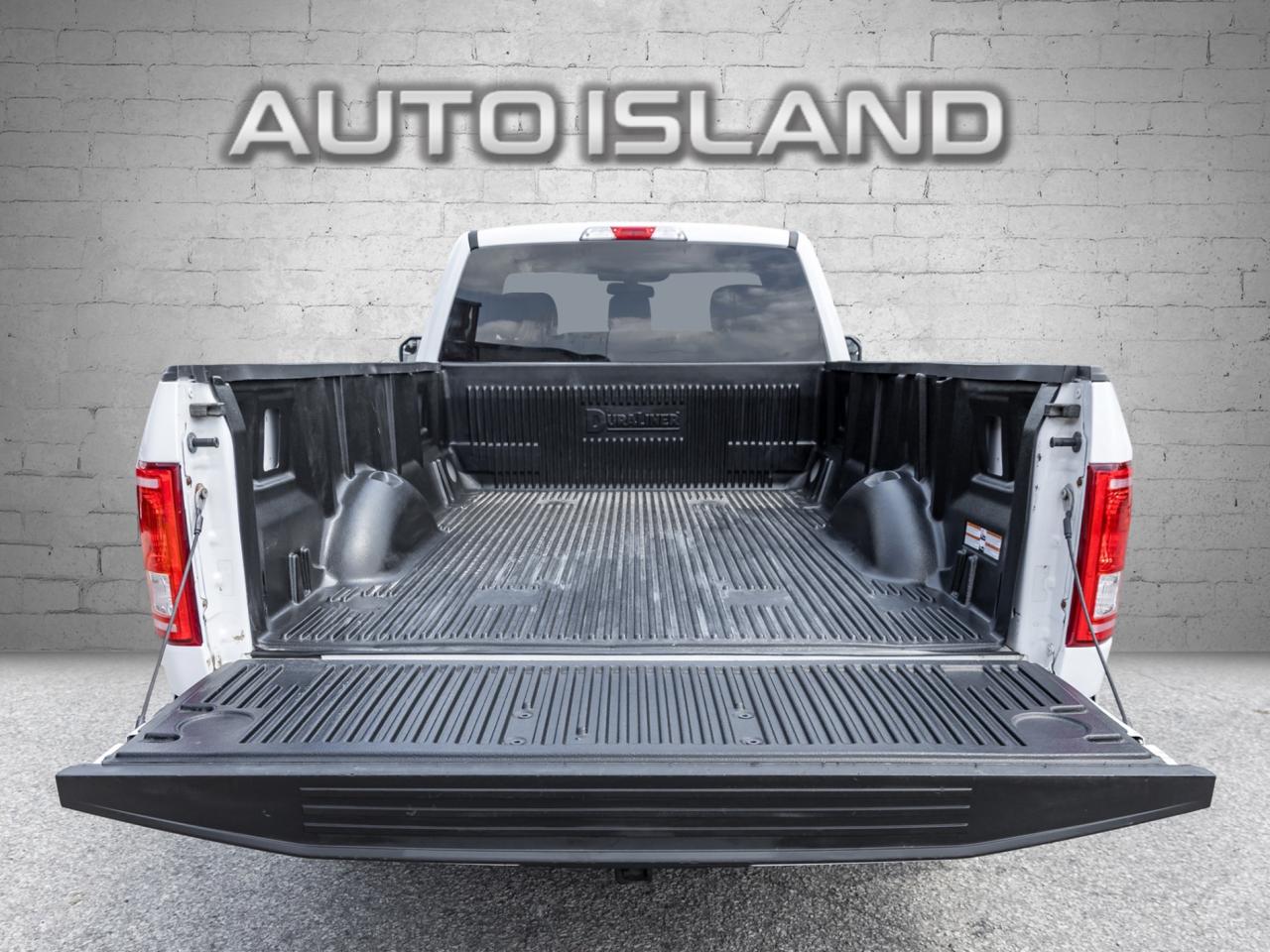 2017 Ford F-150 2WD REG CAB 122.5 Photo