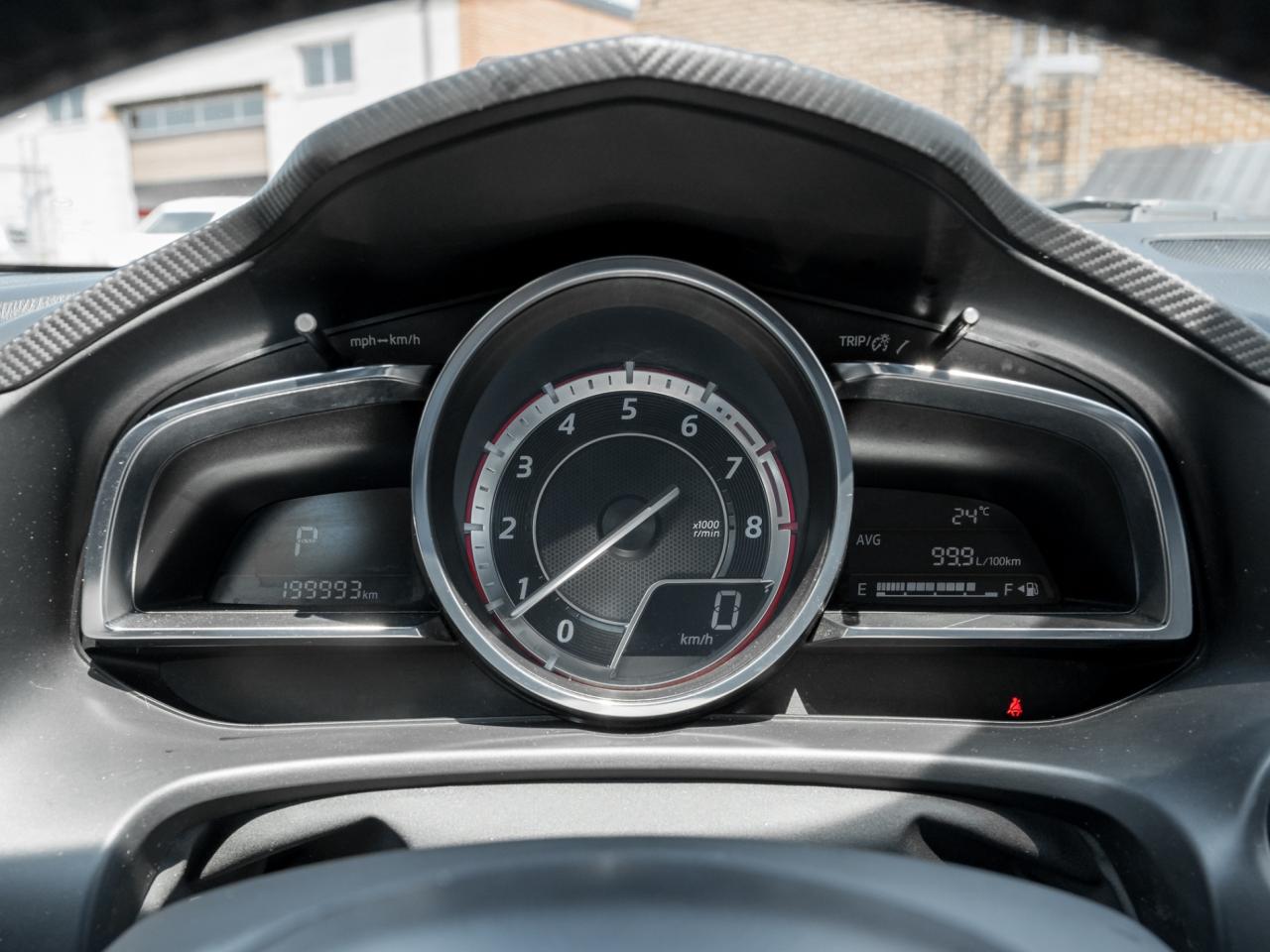 2014 Mazda MAZDA3 GT-SKY Photo