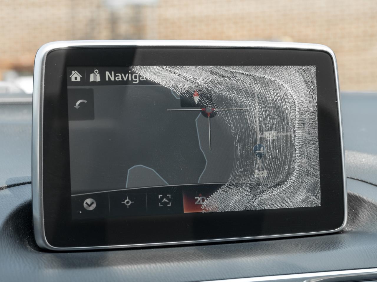 2014 Mazda MAZDA3 GT-SKY Photo