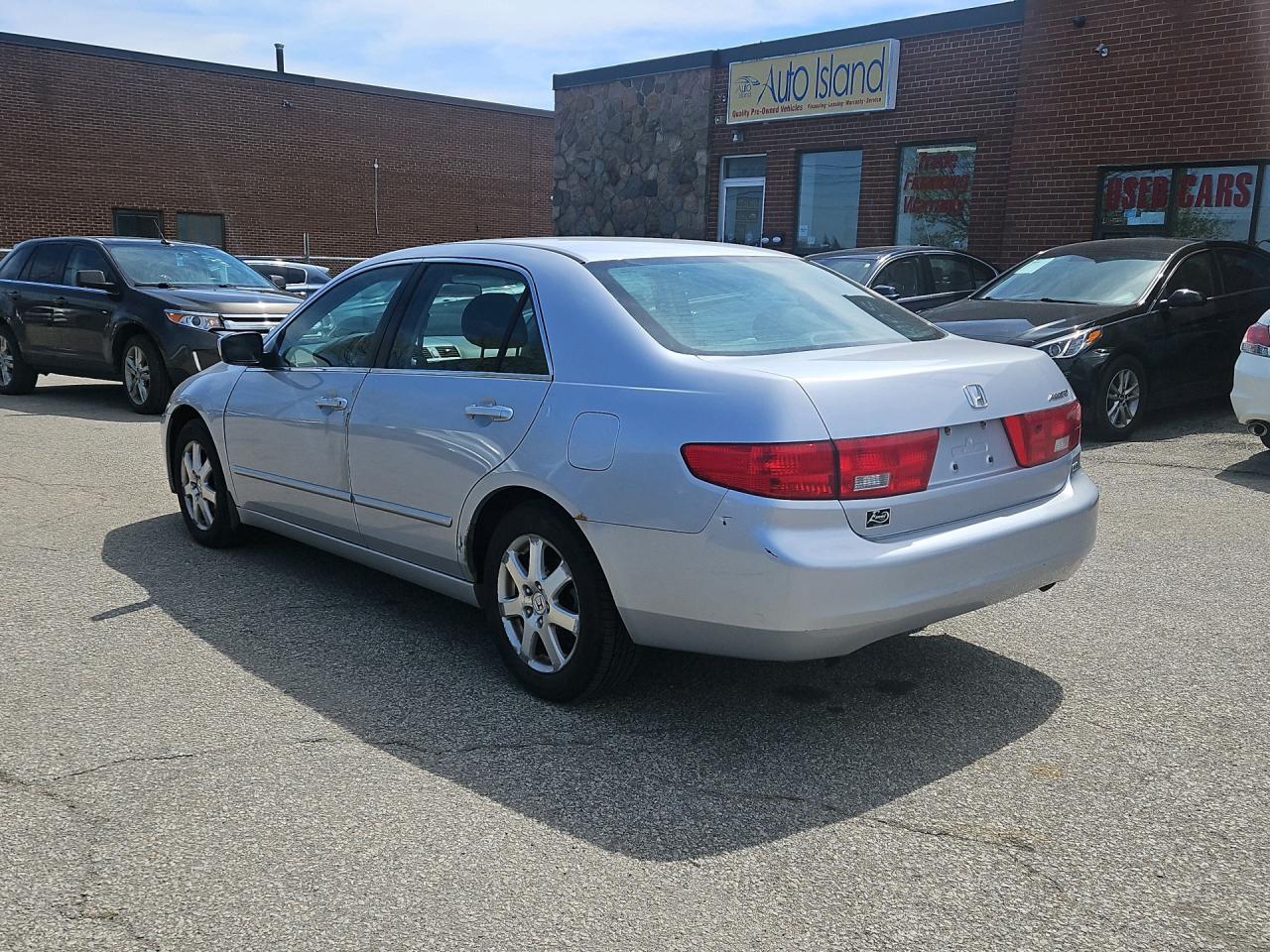 2005 Honda Accord EX-L V6 -Dealer Serviced-Leather-Sunroof-Heated Se Photo