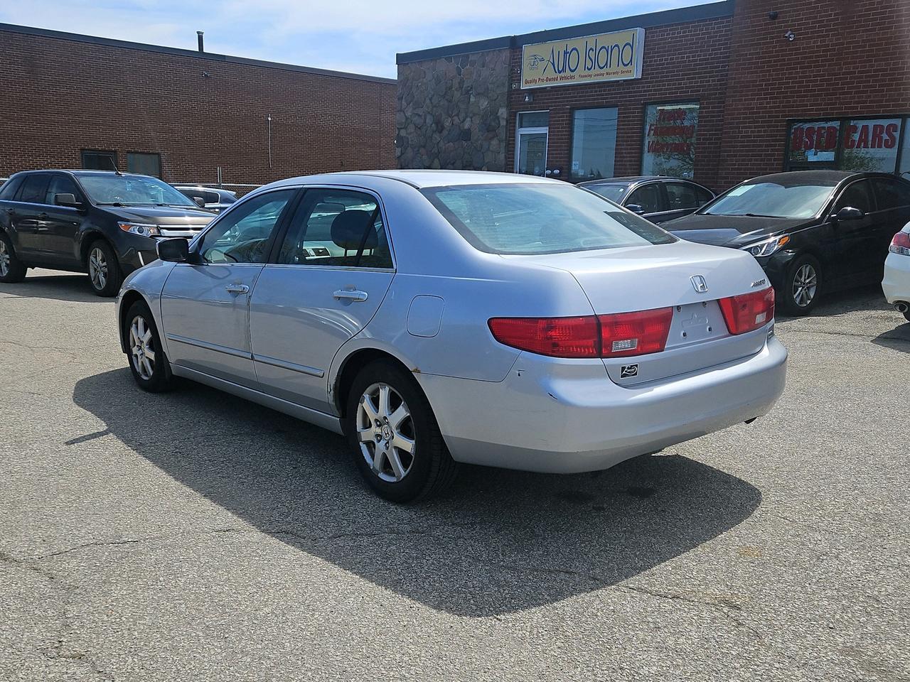 2005 Honda Accord EX-L V6 -Dealer Serviced-Leather-Sunroof-Heated Se Photo