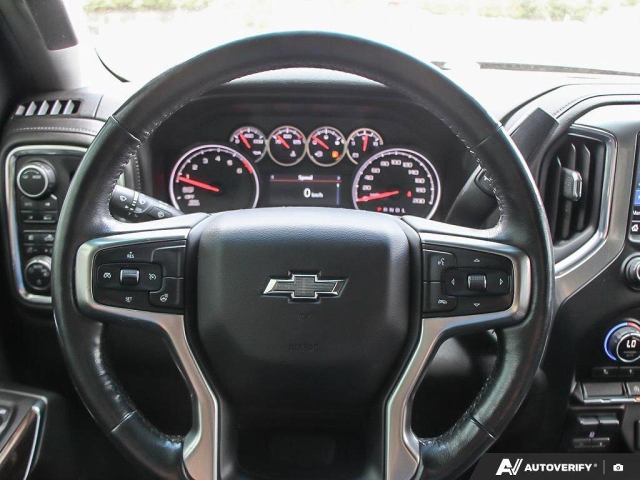 2020 Chevrolet Silverado 1500 RSTRST, CREW, 4X4, 2.7T, HEATED CLOTH, RALLY EDITI Photo