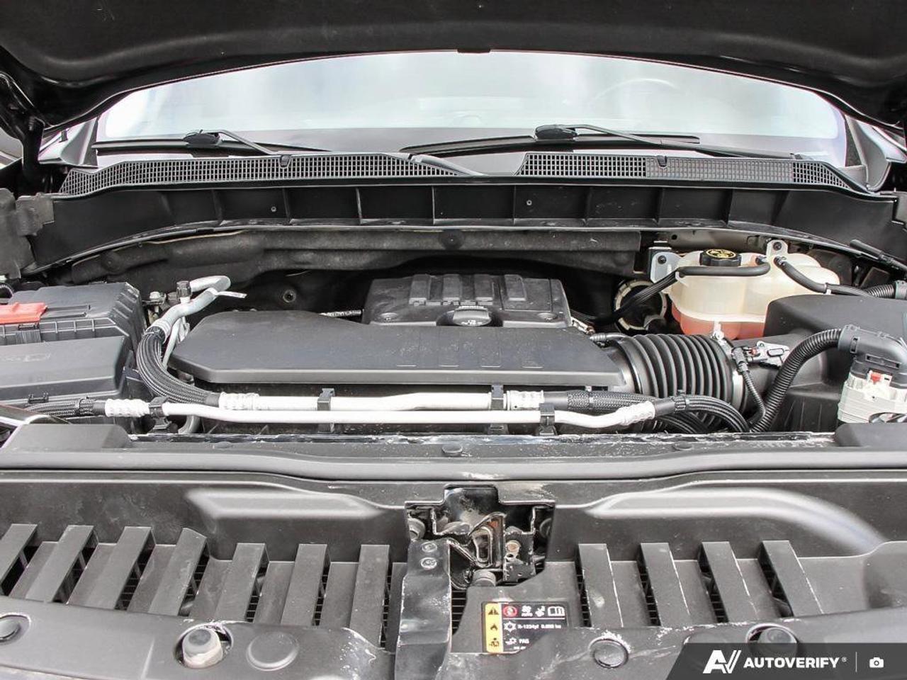 2020 Chevrolet Silverado 1500 RSTRST, CREW, 4X4, 2.7T, HEATED CLOTH, RALLY EDITI Photo