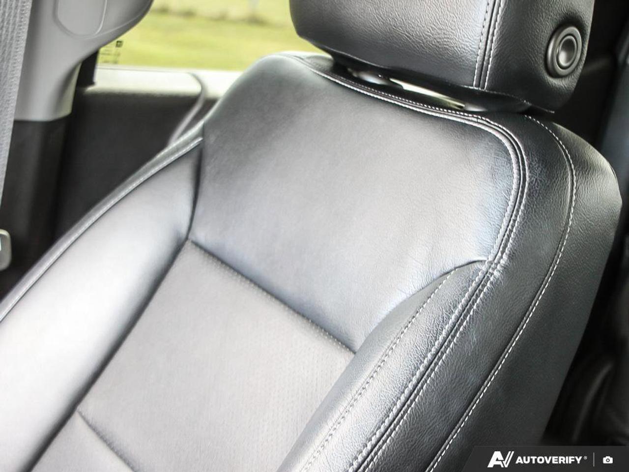 2020 Chevrolet Silverado 1500 RSTRST, CREW, 4X4, 2.7T, HEATED CLOTH, RALLY EDITI Photo