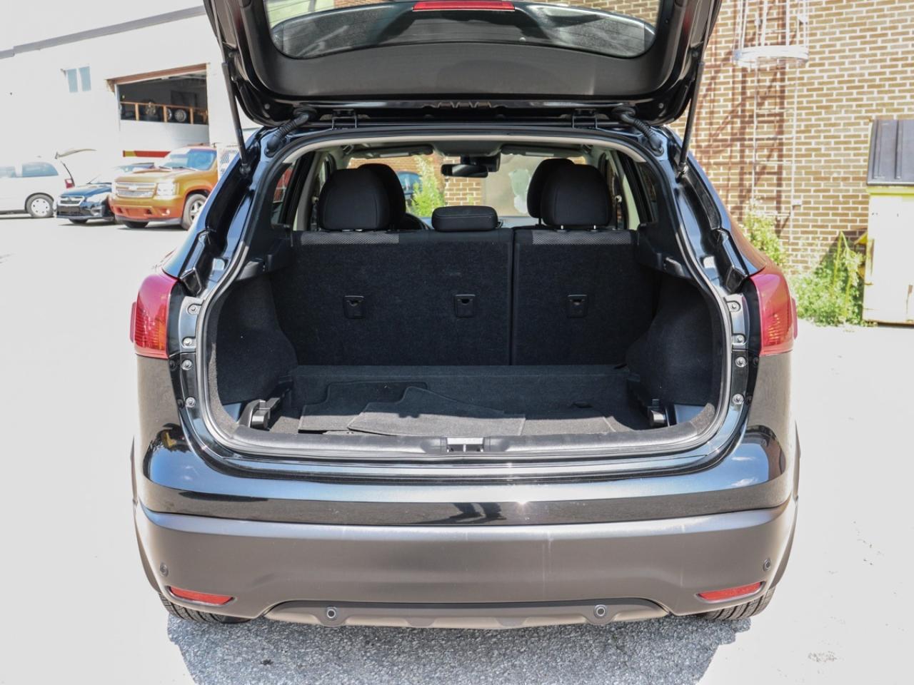 2019 Nissan Qashqai AWD -Dealer Serviced-Moonroof-BlindSpot-Remote Sta Photo