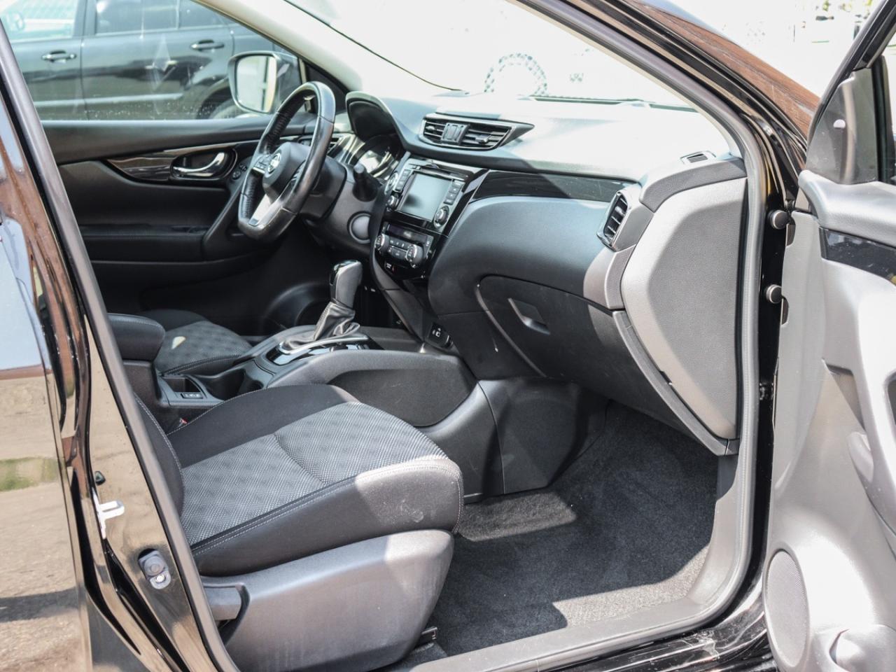 2019 Nissan Qashqai AWD -Dealer Serviced-Moonroof-BlindSpot-Remote Sta Photo