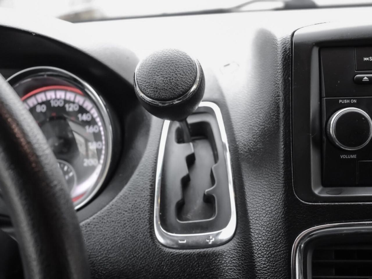 2011 Dodge Grand Caravan 119 WB cargo Photo