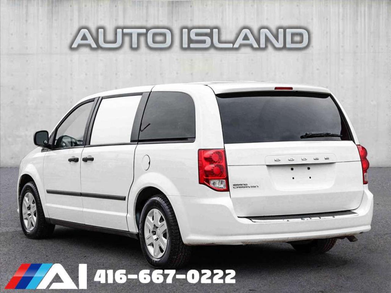 2011 Dodge Grand Caravan 119 WB cargo Photo4