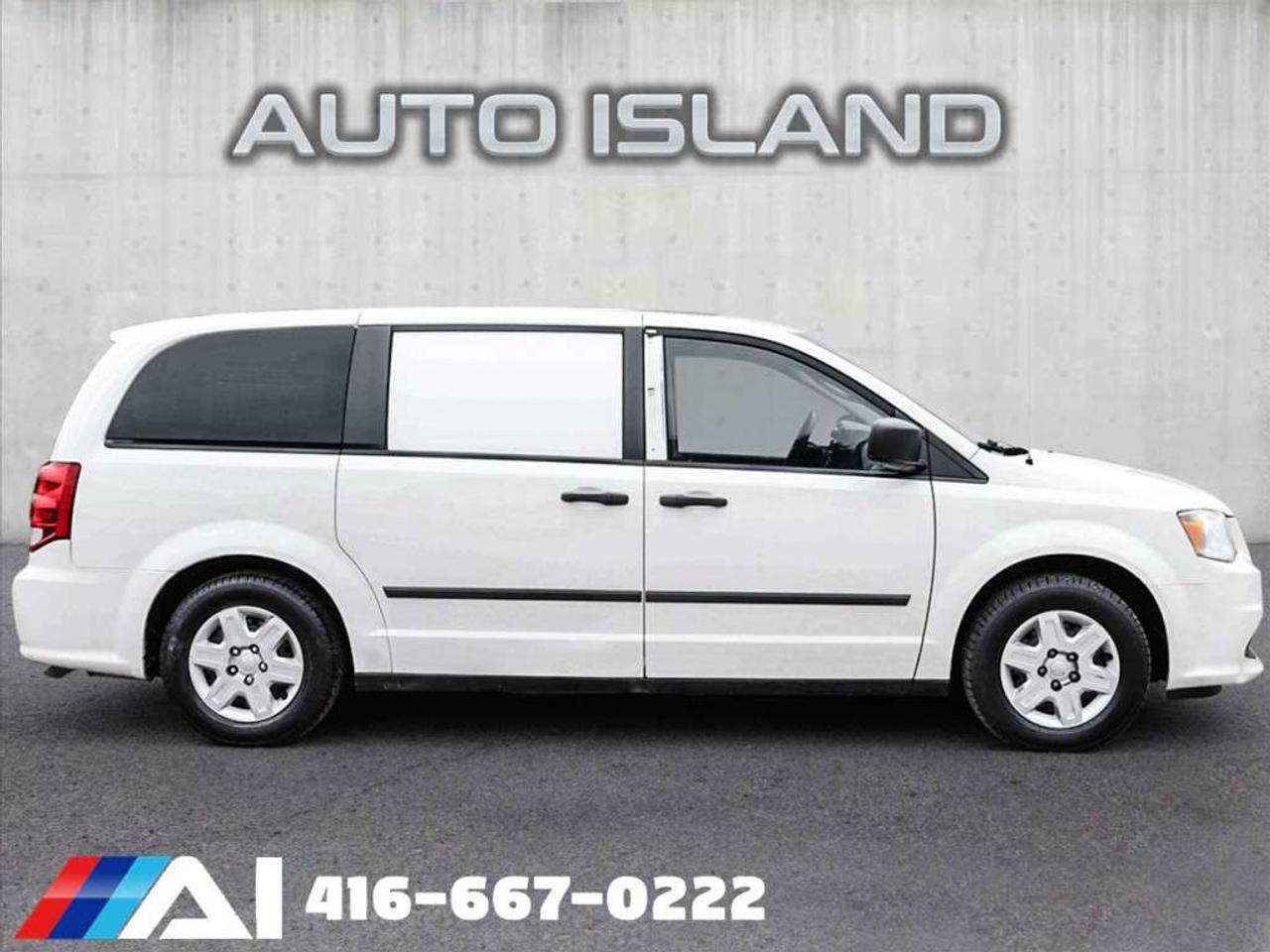 2011 Dodge Grand Caravan 119 WB cargo Photo