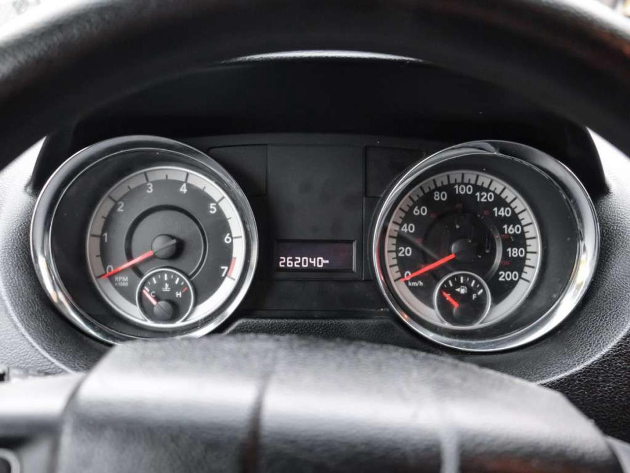 2011 Dodge Grand Caravan 119 WB cargo Photo