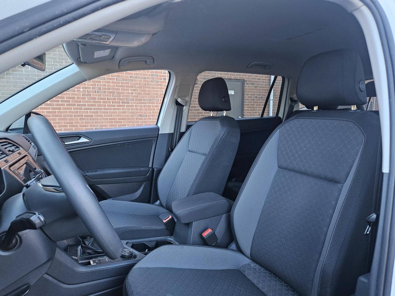 2019 Volkswagen Tiguan Trendline 4MOTION 21 SERVICE RECORDS Photo