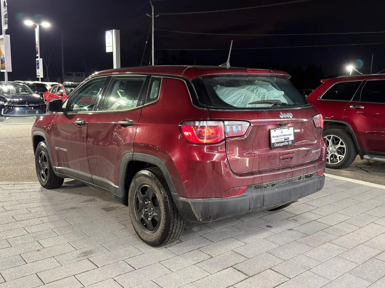 2022 Jeep Compass SportONE-OWNER, ACCIDENT-FREE, FWD, HTD SEATS, APP Photo4