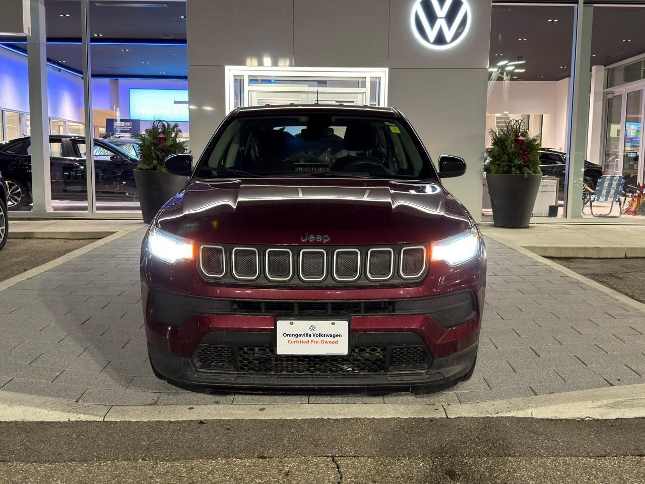 2022 Jeep Compass SportONE-OWNER, ACCIDENT-FREE, FWD, HTD SEATS, APP Photo