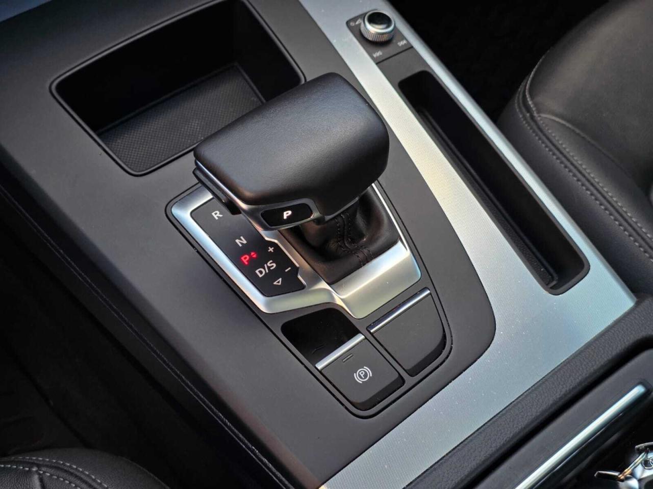 2022 Audi Q5 Progressiv 45 TFSI quattro Photo