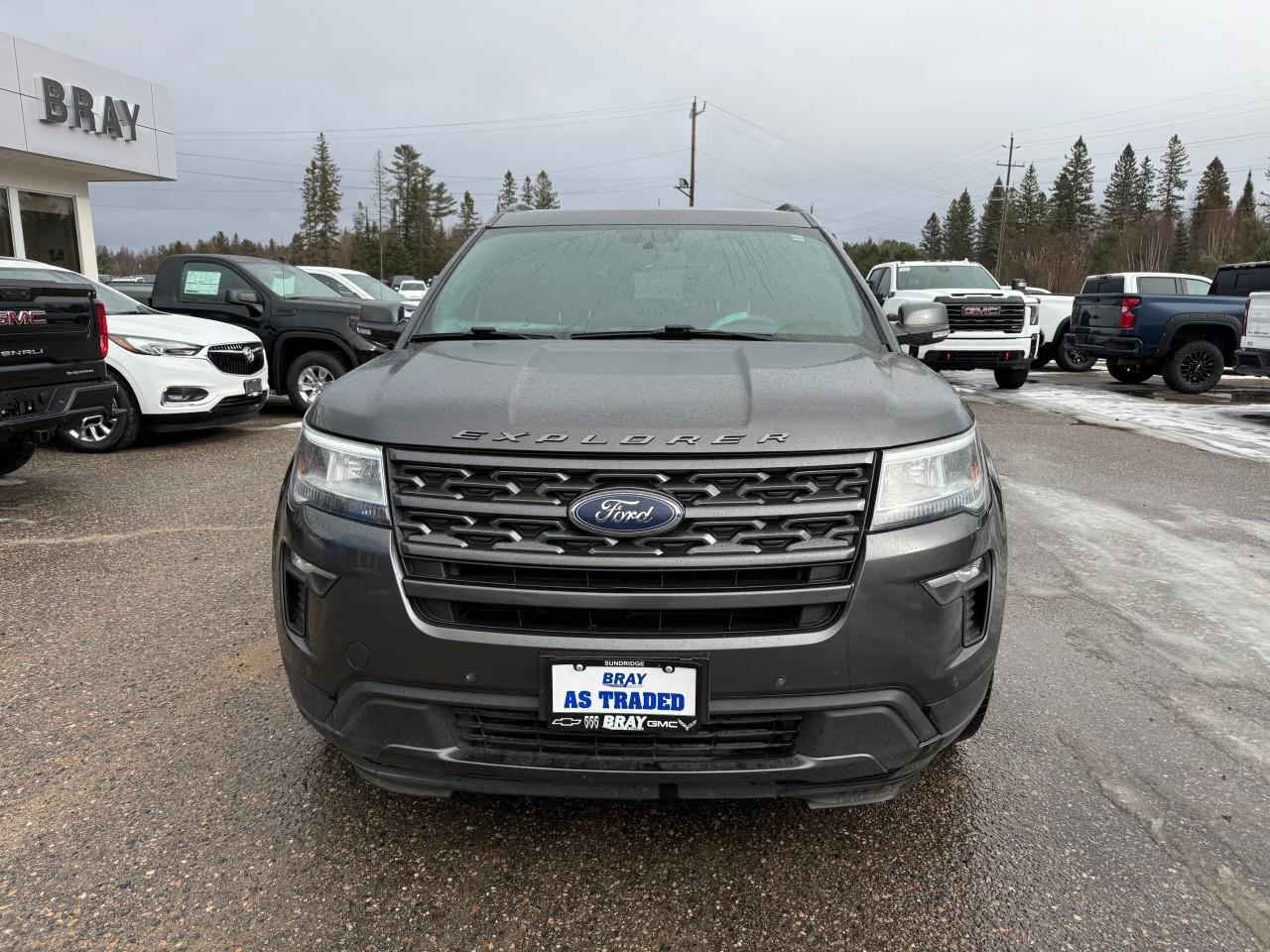 2018 Ford Explorer XLT   7 PASSENGER SEATING   ALL WEATHER MATS Photo