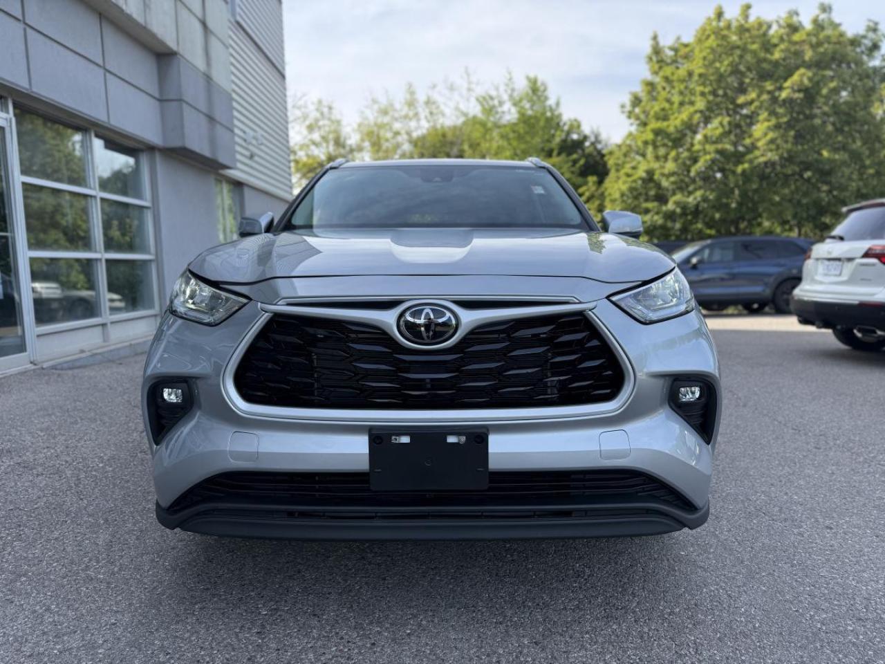 2024 Toyota Highlander XLE AWD Photo