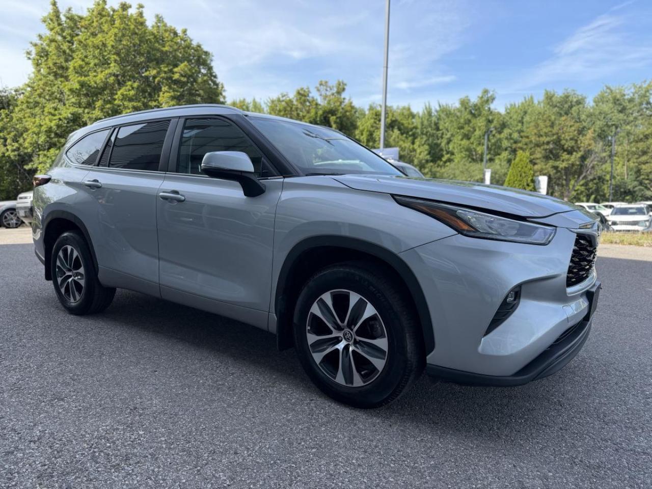 2024 Toyota Highlander XLE AWD Photo