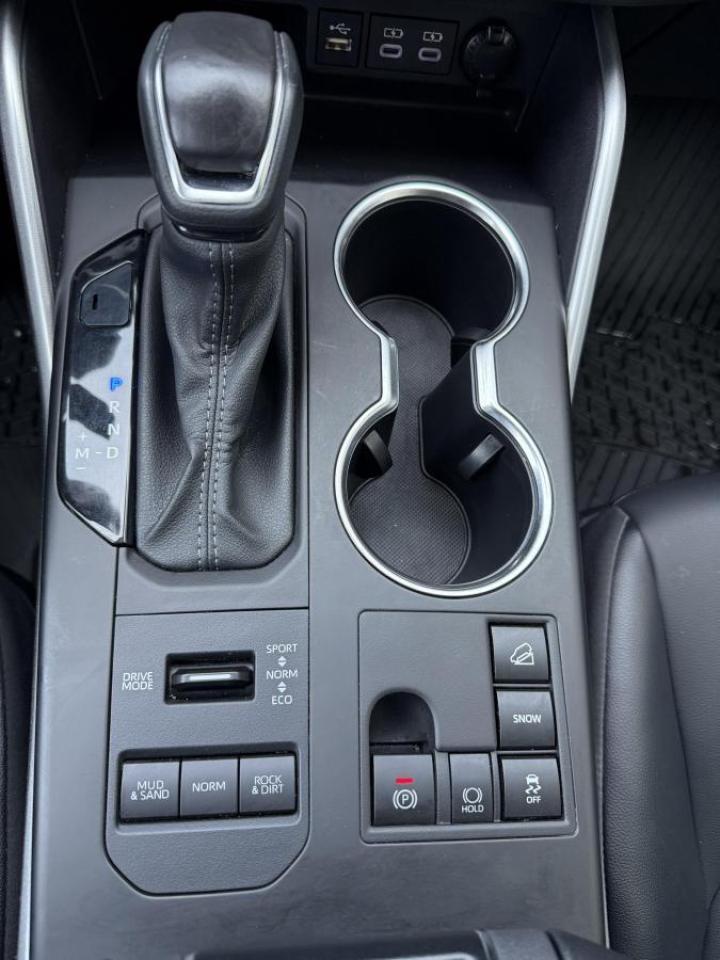 2024 Toyota Highlander XLE AWD Photo