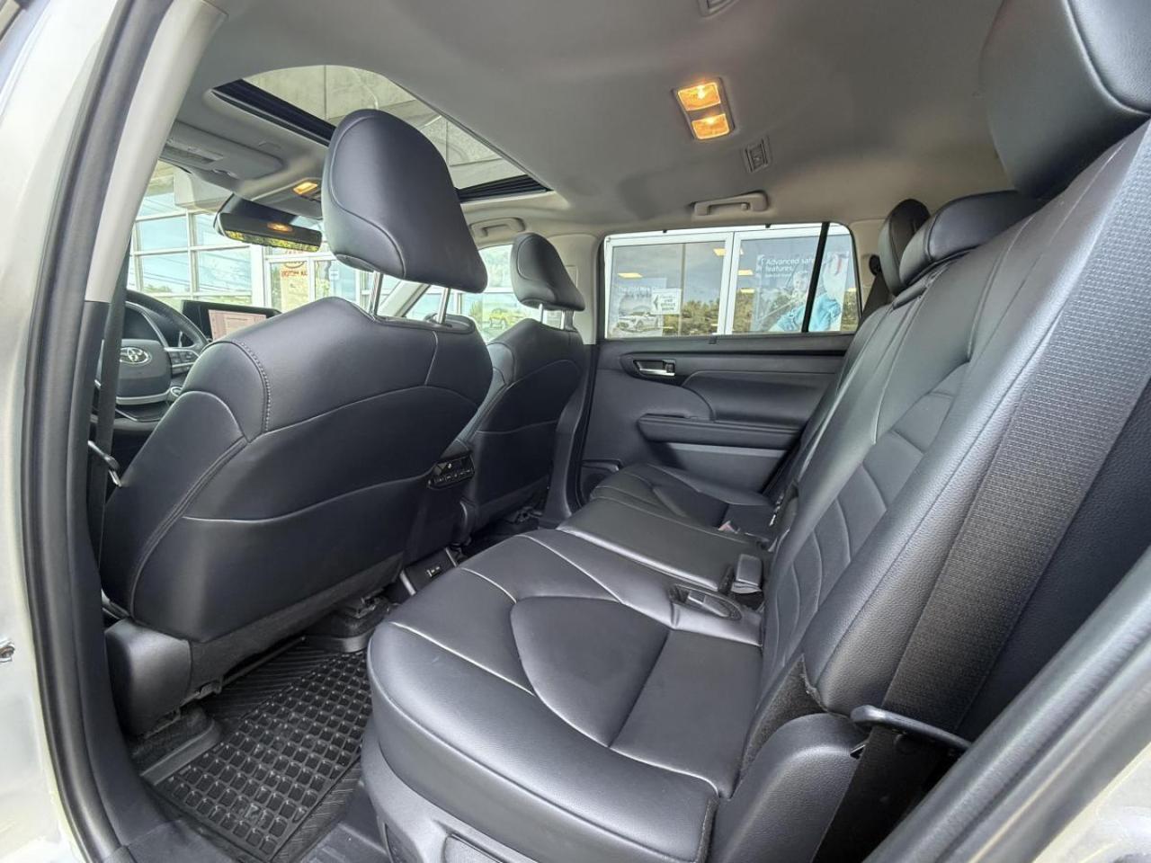 2024 Toyota Highlander XLE AWD Photo