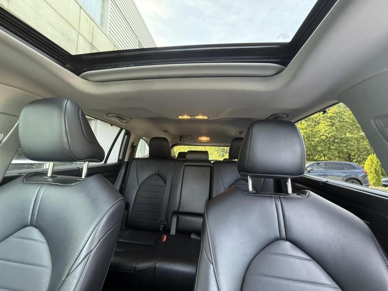 2024 Toyota Highlander XLE AWD Photo