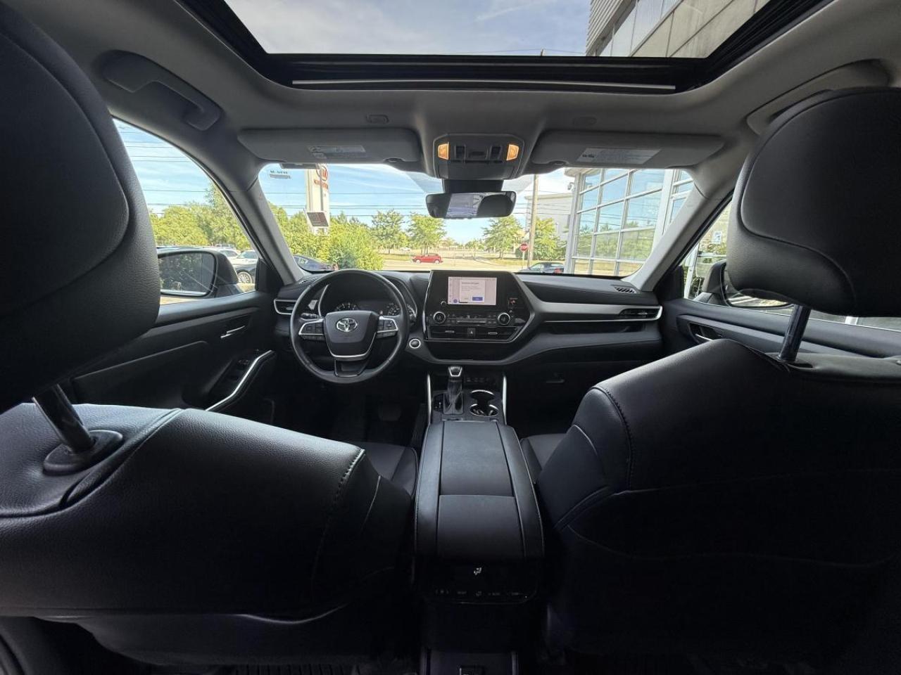 2024 Toyota Highlander XLE AWD Photo