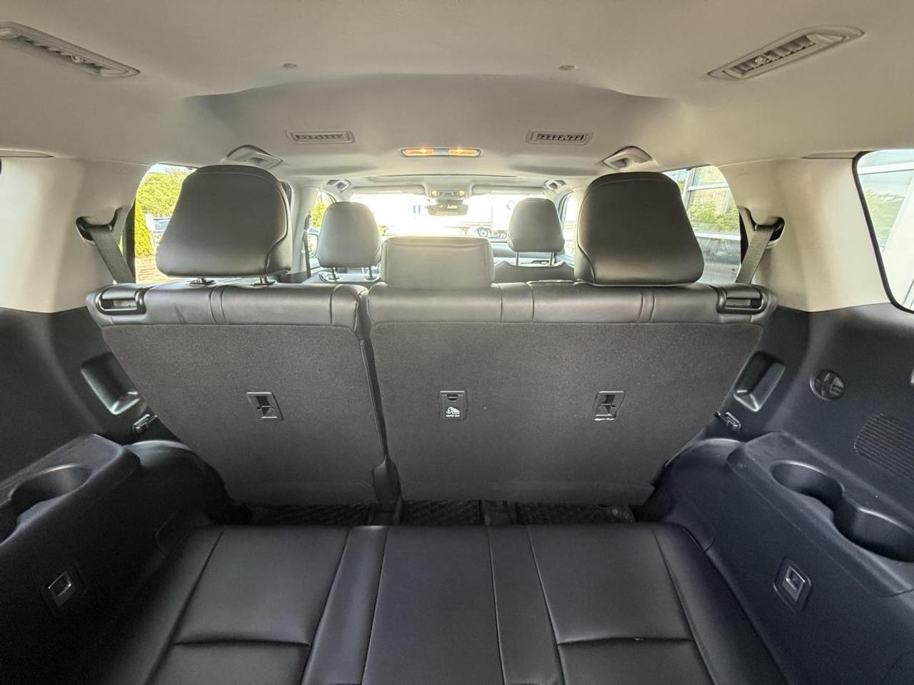 2024 Toyota Highlander XLE AWD Photo