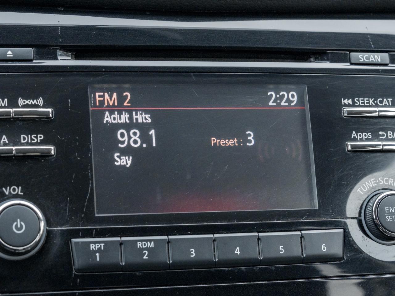 2016 Nissan Rogue AWD S, BACKUP CAMERA, POWER SEAT Photo